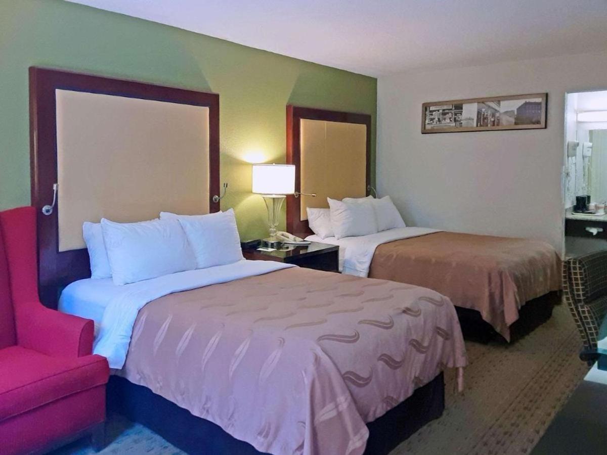 Super 8 By Wyndham Morganton Hotel Eksteriør billede